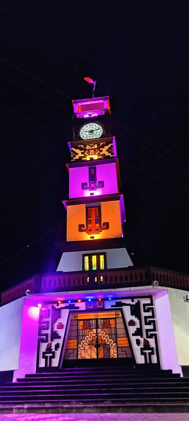 Atraccion Reloj de Metepec / Centro Vacacional